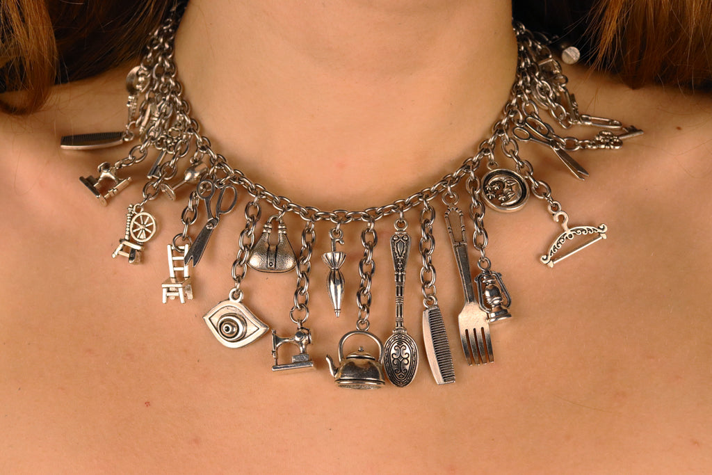 'Traces' necklace